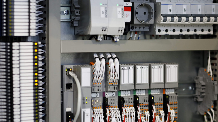 PLC control device